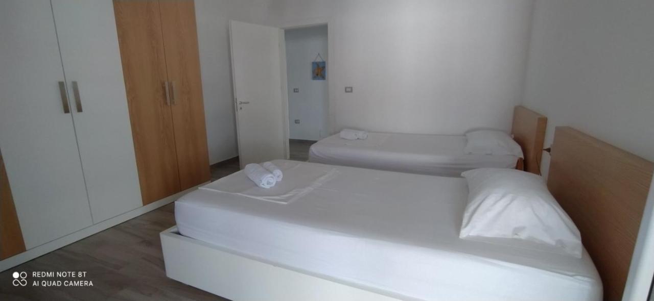 Matthews Beach House Avlonya Dış mekan fotoğraf