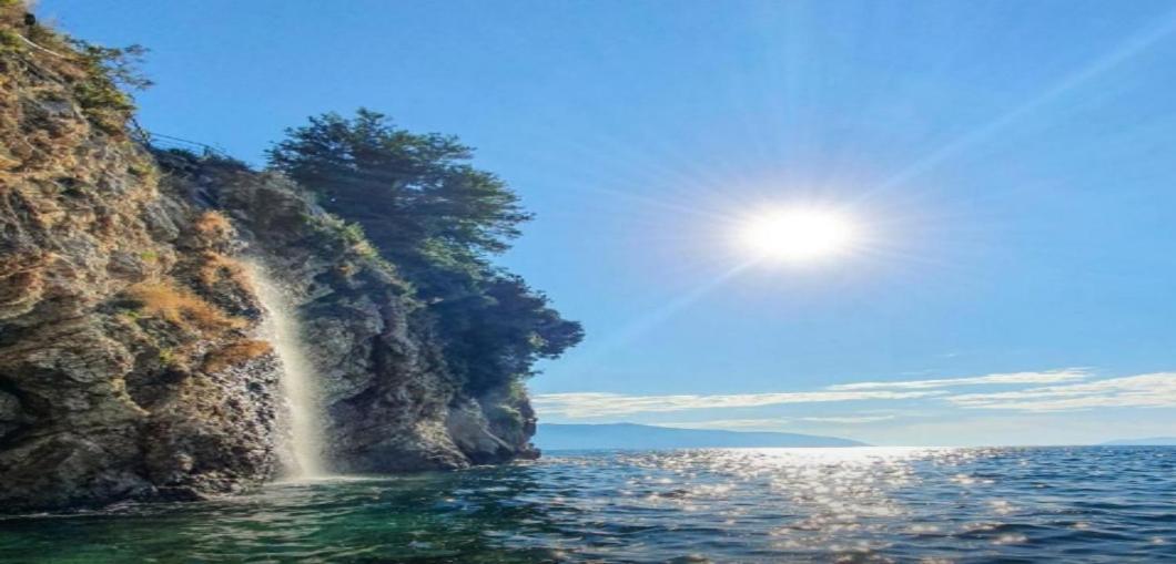 Matthews Beach House Avlonya Dış mekan fotoğraf