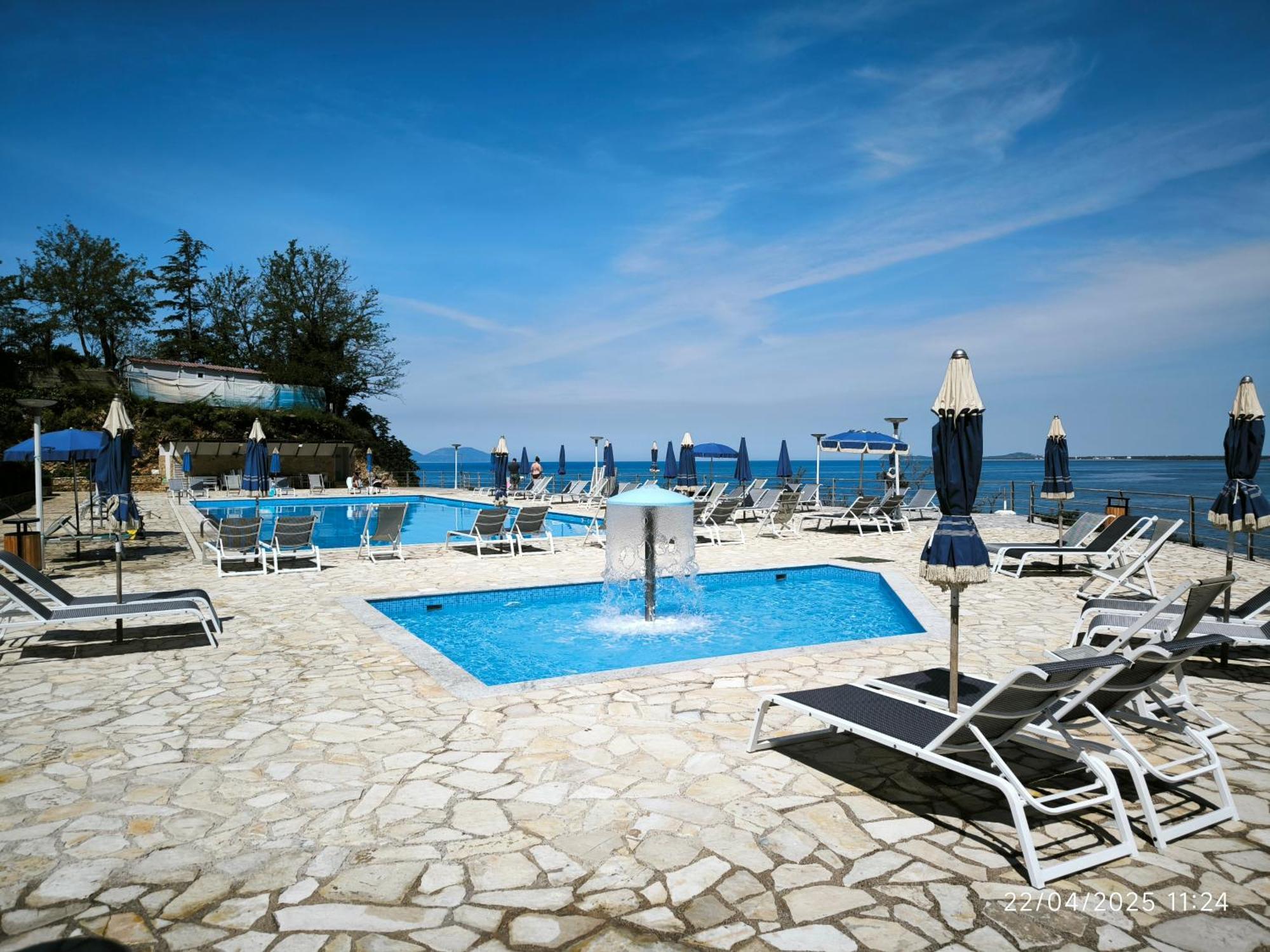 Matthews Beach House Avlonya Dış mekan fotoğraf
